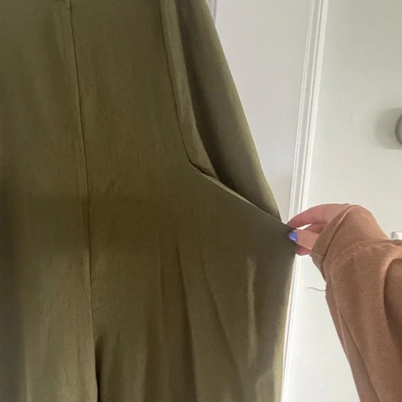 NWT Overalls Jumpsuits Loose Sleeveless Adjustable Spaghetti Strap Wide Leg Long - Picture 5 of 7